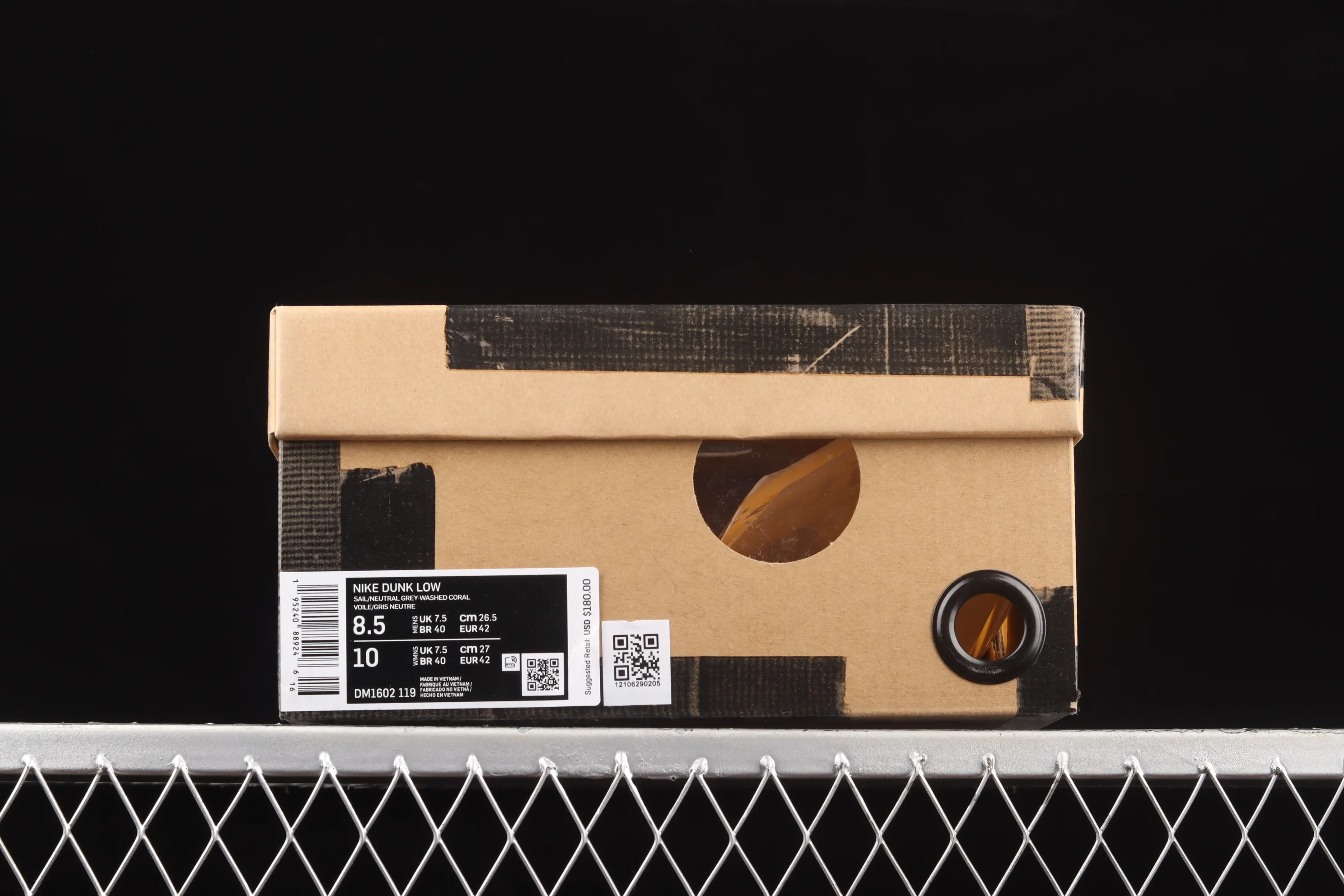 All Categories Nk SB Dunk Series Nk SB Dunk Low Low-top sneakers Pure original version OF x Nk Dunk Low OW Gray SB smashed backboard fashion casual sneakers DM1602-119